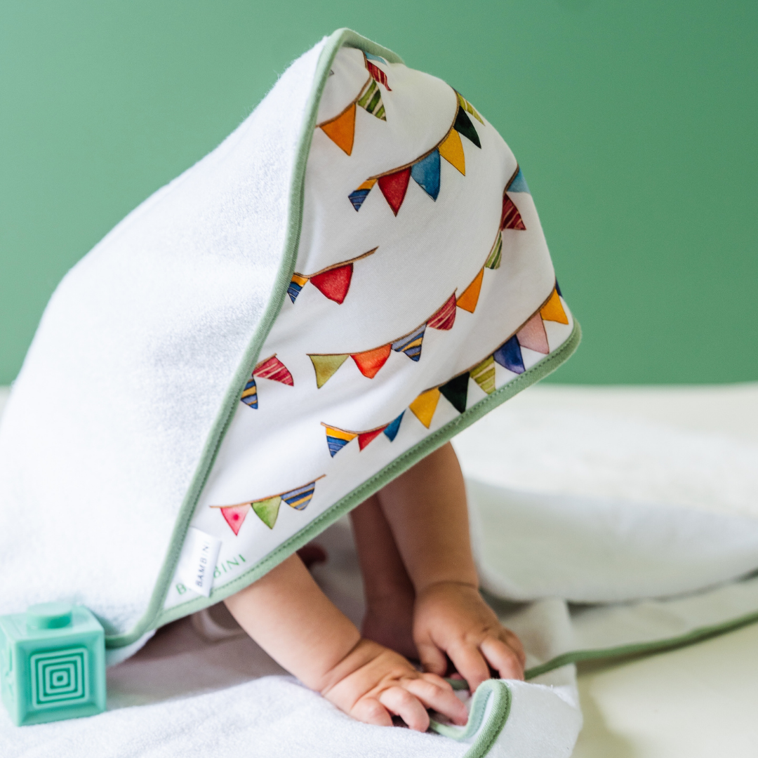 Rockinghorse Days 'Bunting' Organic Hooded Newborn to Toddler Towel
