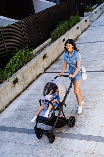 LYON Nancy Stroller & Pria LX G-CELL Car Seat Bundle